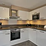 Holiday home Oude Nieuwelandseweg 33a Ijsvogel Met Jacuzzi - Not For Companies *