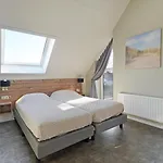 Oude Nieuwelandseweg 33a Ijsvogel Met Jacuzzi - Not For Companies Holiday home Ouddorp