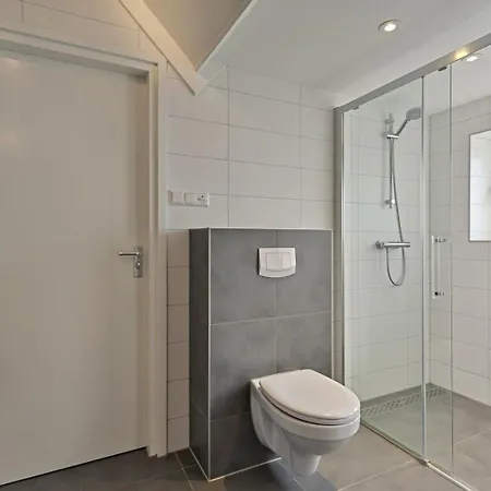 Holiday home Oude Nieuwelandseweg 33a Ijsvogel Met Jacuzzi, Extra Kosten Voor Gebruik *