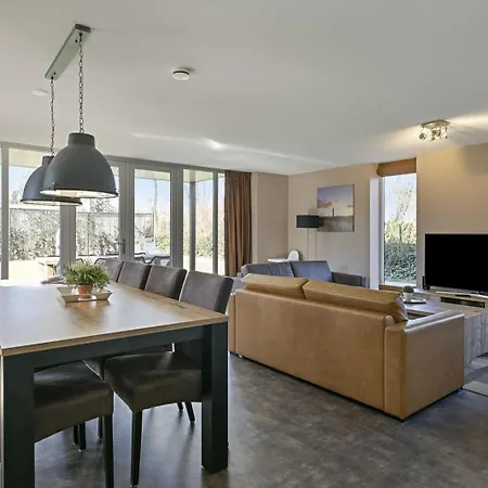 Holiday home Oude Nieuwelandseweg 33a Ijsvogel Met Jacuzzi, Extra Kosten Voor Gebruik Ouddorp