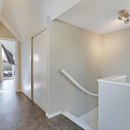 Oude Nieuwelandseweg 33a Ijsvogel Met Jacuzzi - Not For Companies * Ouddorp