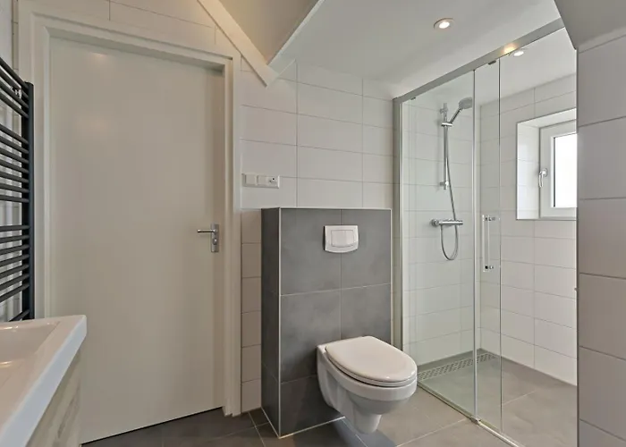 Дом отдыха Oude Nieuwelandseweg 33a Ijsvogel Met Jacuzzi - Not For Companies *